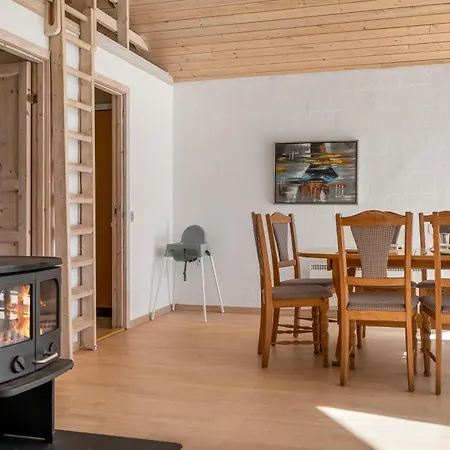 Lovely With Wilderness Bath, Near The Water * Sønder Ydby
