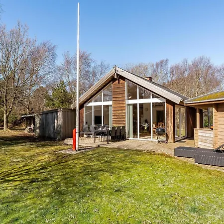 Lovely With Wilderness Bath, Near The Water Hébergement de vacances *